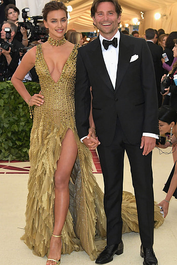 Bradley Cooper and Irina Shayk, Irina Shayk style, Fashion inspiration, Celebrities HD phone wallpaper