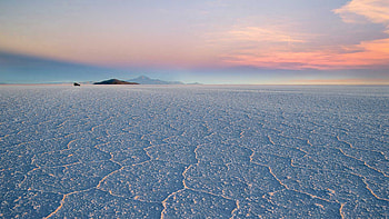 Salar De Uyuni, Bolivia, Salt flats, Nature's mirror HD wallpaper