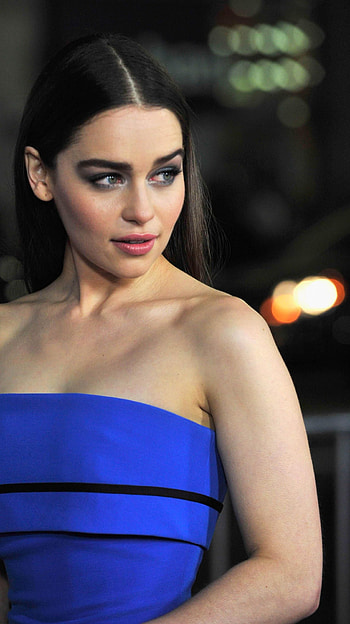 Emilia Clarke, hollywood actress, cleavage HD phone wallpaper