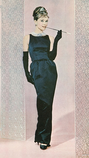 Breakfast at Tiffany's, iPad , Tiffany's fashion, Timeless beauty HD phone wallpaper