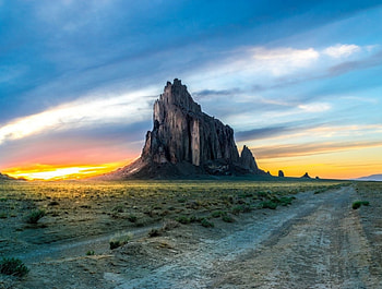 Sunset over Monument Valley, monument vally, clouds, desert, nature, mountains, sunset HD wallpaper