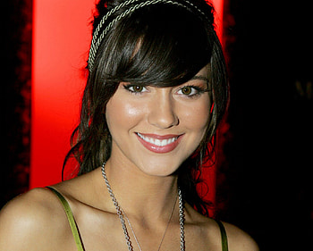 Cute Mary, sexy, brunette, eyes, hot, elizabeth, girl, woman, babe, brown, mary, hair, winstead HD wallpaper