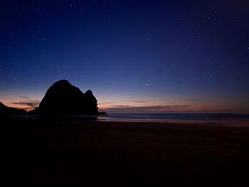 Sea, Night, Beach, Rock, Dark HD wallpaper