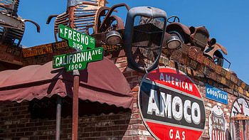 Highway 99 road trip, California travel tales, Fresno attractions, Expert advice HD wallpaper