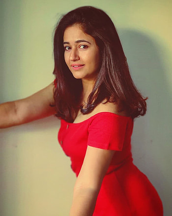 Poonam Bajwa, flash graphy, lip HD phone wallpaper