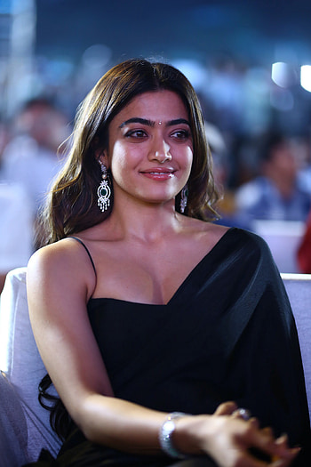 rashmika mandanna, face, hair, makeover, formal_wear, black, cute HD phone wallpaper