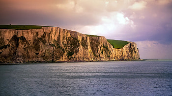 White Cliffs of Dover, Strait of Dover, England, Windows 10 spotlight HD wallpaper