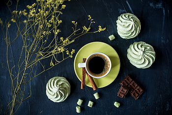 Cinnamon coffee, Lime cupcakes, Sweetness, Flavor HD wallpaper
