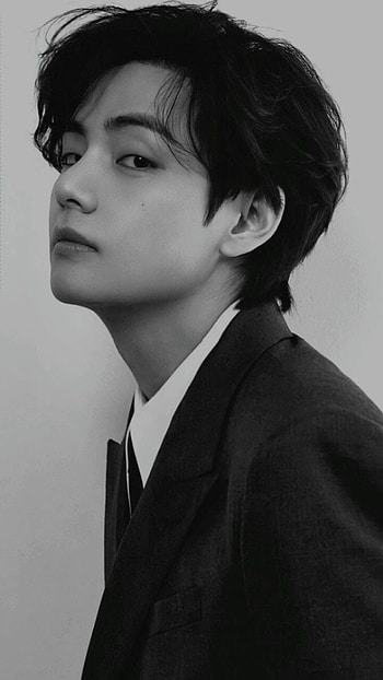V taehyung HD phone wallpaper
