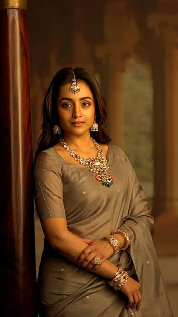 Trisha, saree beauty HD phone wallpaper