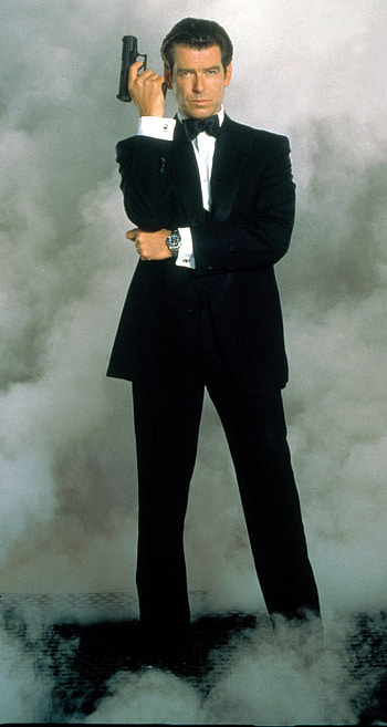 Pierce Brosnan's wife, Emotional love letter HD phone wallpaper