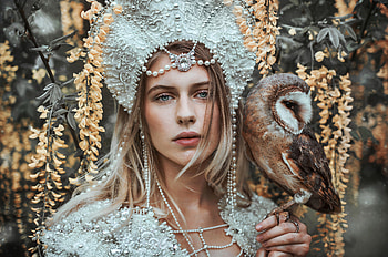 ღ, Blue eyes, Pearl, White dress, Owl, Crown HD wallpaper