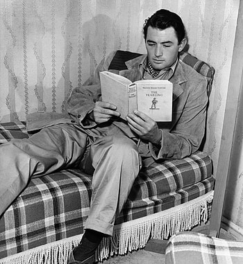 Gregory Peck, Iconic roles, Filmography highlights, Talented actor HD phone wallpaper