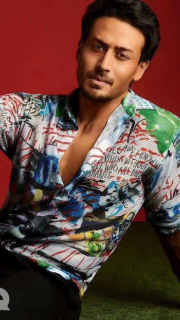 Tiger Shroff, Tiger Shroff Handsome HD phone wallpaper