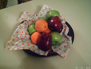 Bowl of Fruit, basket, halloween, apples, thanksgiving, fruit, organges HD wallpaper