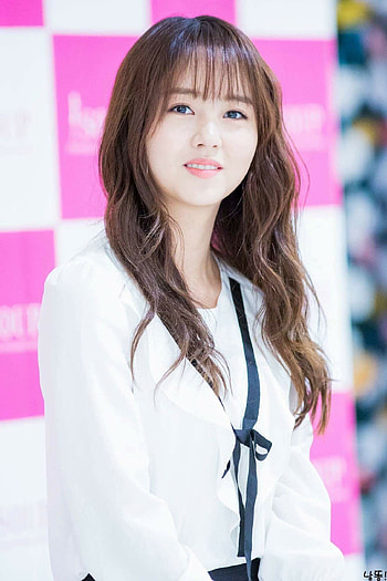Kim So-Hyun, Movies, Pin, Kim So Hyun HD phone wallpaper