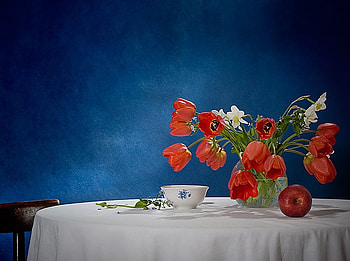 Still Life, table, tea, daffodils, vase, colors, tulips, cup, pretty, apple, nature, flowers, cup of tea, lovely HD wallpaper
