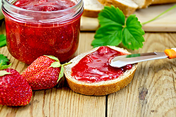 Delicious spread, Freshly picked berries, Sweet and tangy, Jamming session HD wallpaper