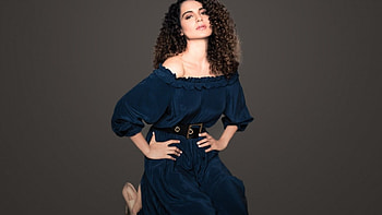 Stylish Brunette, Beauty, Lips, Pose, Look, Belt, Charming, Actress, Beautiful, Gorgeous, Nose, Curly Hair, Shoulder, Gesture, Hair, Lovely, Woman, Attractive, Female, Pretty, Brunette, Sexy Girl, Girl, Sexy, Gown, Model, Eyes, Indian, Face HD wallpaper