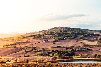 Sunset over Pienza, Val d'Orcia view, Tuscany beauty, stock HD wallpaper