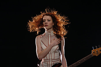 Melissa Auf Der Maur, music, talented, musician, entertainment HD wallpaper