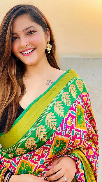 Juhi krithika, saree beauty HD phone wallpaper