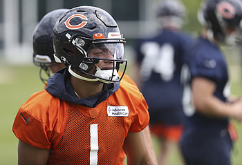 Chicago Bears, Practice rule violation, NFL penalty, Consequences HD wallpaper