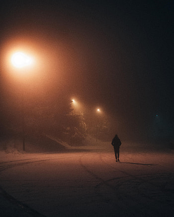 Night, Snow, Lights, Silhouette, Miscellanea, Miscellaneous, Lanterns, Loneliness HD phone wallpaper