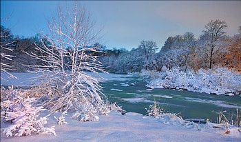 Vernal equinox snow, winter, frost, scene, equinox, cold, beautiful, lake, vernal, snow, trees, view, landscaoe, ice, pond HD wallpaper