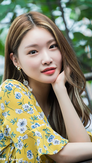 Kim Chungha, Beautiful, Singer HD phone wallpaper