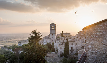 Lidl Reisen, Direct booking, Assisi vacation HD wallpaper