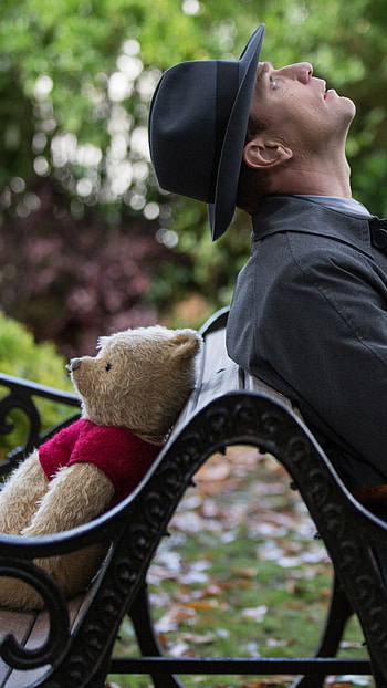 Ewan McGregor, Christopher Robin, Winnie the Pooh, Movies HD phone wallpaper