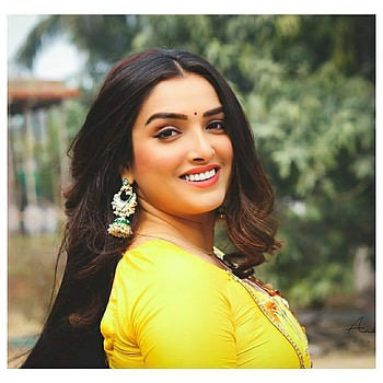 Amrapalli Dubey, people_in_nature, hair HD phone wallpaper