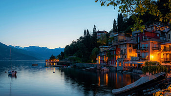 Varenna, Lake Como, Italy, village, reflection, lights, houses, water, evening HD wallpaper