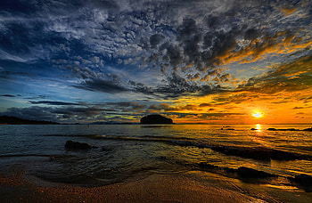 Cloudy Sky, Water, Cloudy, Ocean, Sky, Horizon HD wallpaper