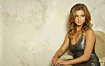 Emily VanCamp, golden, blonde, revenge, girl, actress, woman, beauty HD wallpaper