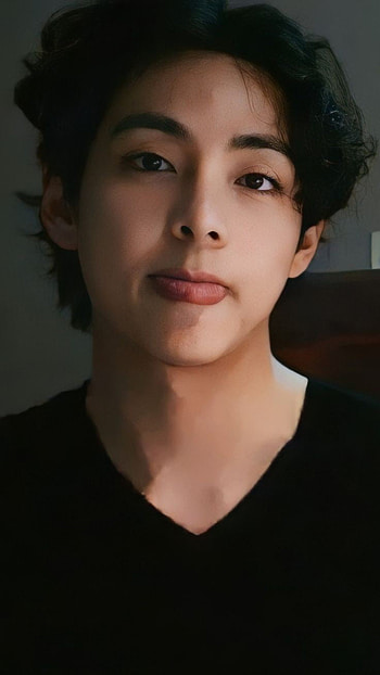 KIM TAEHYUNG BTS, bts_V, music, kpop, south_korea, korean_pop, kim_taehyung, bangtan HD phone wallpaper