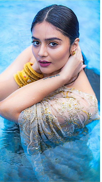 Sreemukhi, telugu movi, model HD phone wallpaper