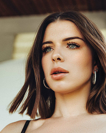 Julia Fox, Actress and model, Flaunt magazine hoot HD phone wallpaper