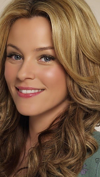 Elizabeth Banks Movies, High-quality , Stunning visuals, Hollywood actress HD phone wallpaper