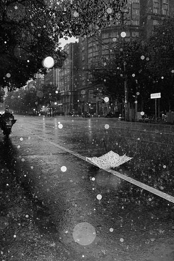 Cities, Rain, Wet, Asphalt, Bw, Chb, Umbrella, Street HD phone wallpaper