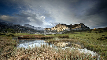 pond in a mountain meadow, clouds, farms, meadow, grass, mountain, pond HD wallpaper
