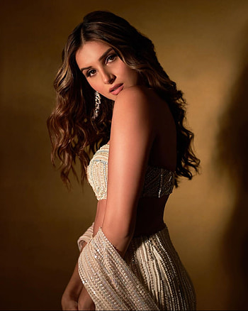 TARA SUTARIA, Model, Actress HD phone wallpaper