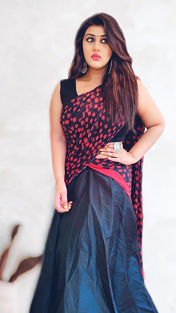 Diana champika, saree lover, model HD phone wallpaper