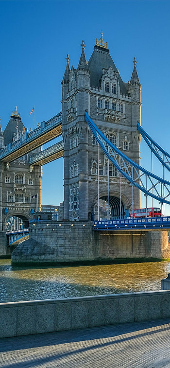 London Bridge Travels, Historic fortress, Timeless beauty, Cultural heritage HD phone wallpaper
