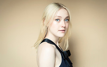 Dakota Fanning HD wallpaper