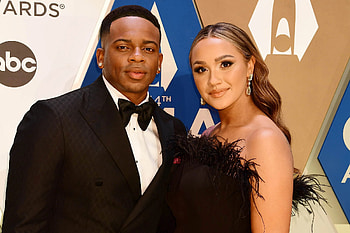 Jimmie Allen, Newborn daughter, Baby girl, Zara's arrival HD wallpaper