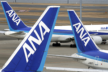All Nippon Airways, Airbus A380, Superjumbo aircraft, Business deal HD wallpaper