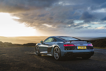 Audi R8 V10 Performance 2019, audi-r8, audi, 2019-cars, cars HD wallpaper