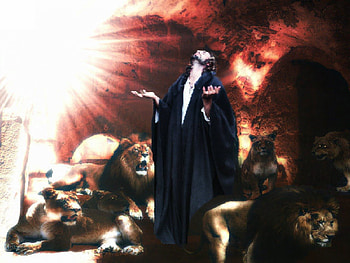 Giving praise among lions, bible, daniel, God, lions HD wallpaper
